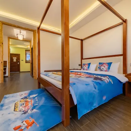 Shanghai Wanzhen Hotel