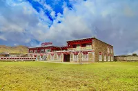 道孚達傑藏家民宿 惠遠寺附近的飯店