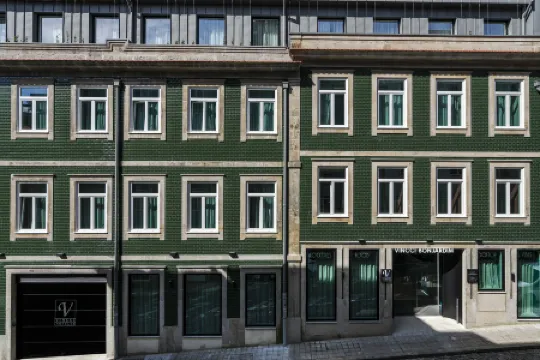 Vincci Bonjardim Отели рядом с достопримечательностью «Ратуша Порту»