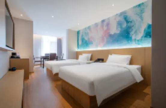 Tuke Light Hotel (Shijiazhuang Huizun City Store) Hotels near Shijiazhuang Botanical Garden