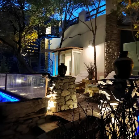 Helan Mountain Yanhua Gucun Jiugu Xiaoshe Homestay