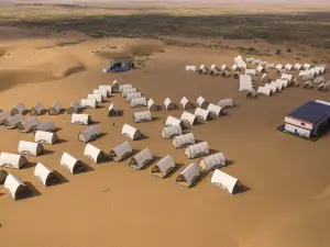 璀璨星空starry·日落映沙360°觀景大漠酒店