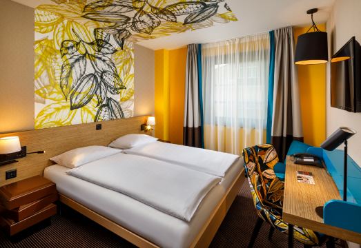 3. 취리히 스위스 ..