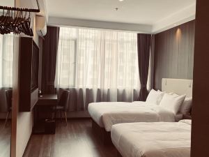 Home Inn Business Travel Hotel(Qingdao University Store)