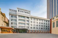 숙박무궁 호텔 (지난 바오투천 다밍후 관광지) 지난 대학교 주변 호텔