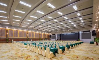 Zhuhai Delong M Seaview Hotel (Lovers Road Seaside Swimming Pool Store)