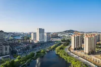 Huancheng · Watching Loft Vacation Apartment (Qingdao South Road Quanle Fang Store)