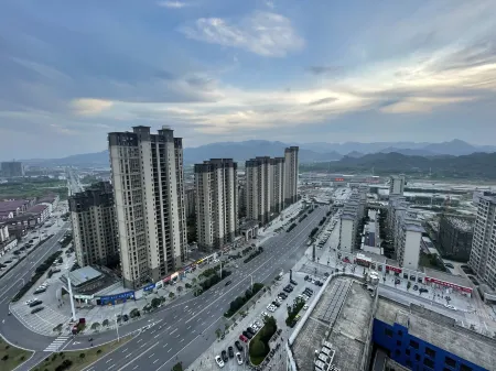 feicuizhouji hotel Отели в г. Наньчэн