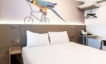 Heeton Concept Hotel - Kensington London