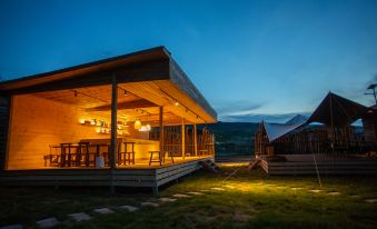 West out of the hometown homestay Jongkushtai