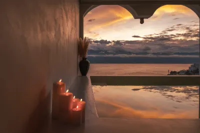Lanyue Li | Xiangyun Cliff Secret Private Hot Spring • VILLA Frontline Seaview Secluded Hotel Hotels in Haidong Town/Ideal City
