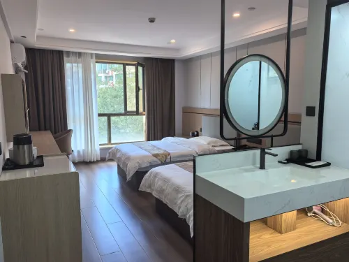 Xilaiju Hotel - 2-Star