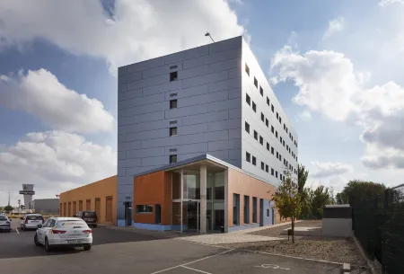 B&B HOTEL Albacete Отели в г. Альбакете