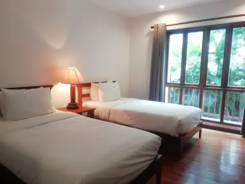 ห้องมาตรฐานเตียงแฝดพร้อมวิวเมือง