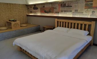 Liukong Cave Homestay (Yiyang Jinping Town Branch)
