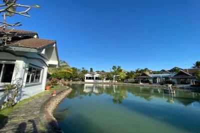 Baan Sanuan Resort Hotels near Wat Ban Nong Khon