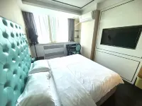 Lanzhou Zhangye Road Provincial Government Metro Station Feitian Ruyi Hotel