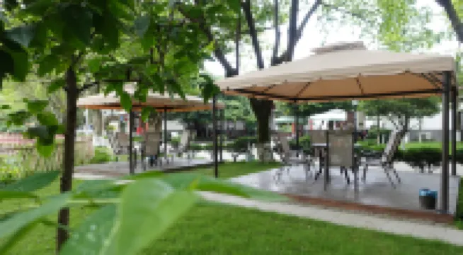 Chuanshi Baoguang Hotel Hotel berhampiran Chengdu Technician College Xindu Campus