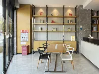 City Comfort Inn Hotel (Xiangyang Yicheng Xiangsha Avenue)