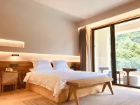 Mountain villas in the mountains