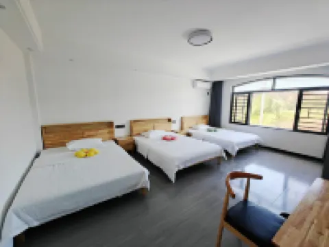 Sunshine Xincheng Homestay Hotels near Mulan Watertown