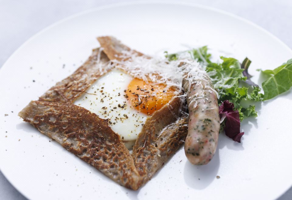 1. 위베이스 호스텔..