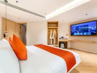 QININ Hotel (Xi'an Bell and Drum Tower Yongning Men Subway Station) Hotels near Nanmen Square