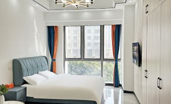 Happy hotel
