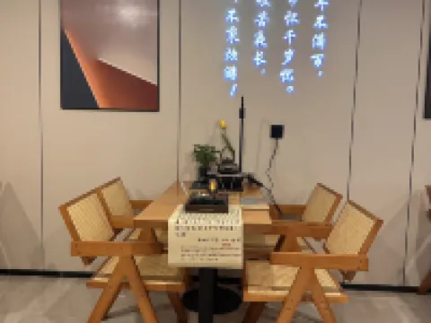 wjjdHotel Hotels in Lingshi