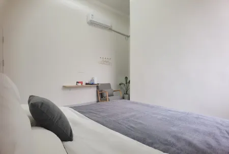 Weizhou Island Qimengwan Homestay Отели рядом с достопримечательностью «Naozhou Lighthouse»