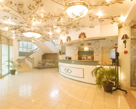 Royal Am Rei Hotel by RedDoorz バコロドのホテル