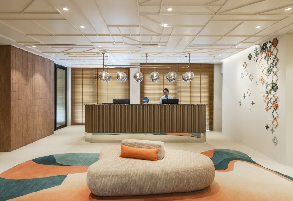 2. 시타딘스 탄중 ..