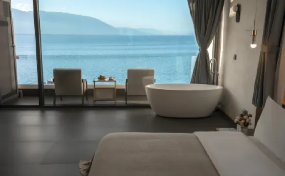 Dali Xiaoputuo Comfortable Life Holiday Villa with Sea View (Huaxi Erhai Branch) Hotels near Erhai Lake