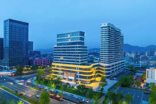 Ninghai Renjoy Hotel فنادق في نينغ خاي