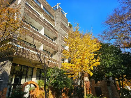 Wupoo Hotel Отели рядом с достопримечательностью «Hydrophyte Garden （South Gate）»