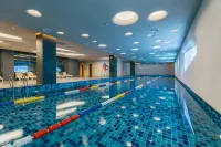 JIAXING SENBO NATURE PARK & RESORT - Pools