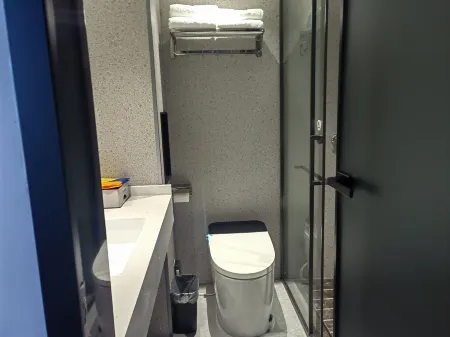 Luliang Jinjiang Chain Hotel Отели в г. Лулян