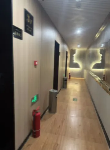 Wanhua Tianju Hotel