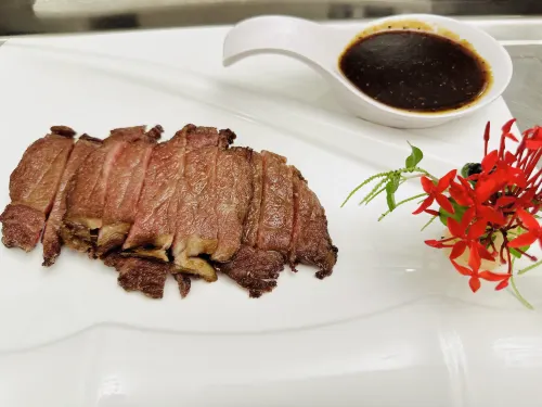 JUN YUE Hotel(Abuja Conference Center Branch · Chinese-friendly ) Ăn uống Photos