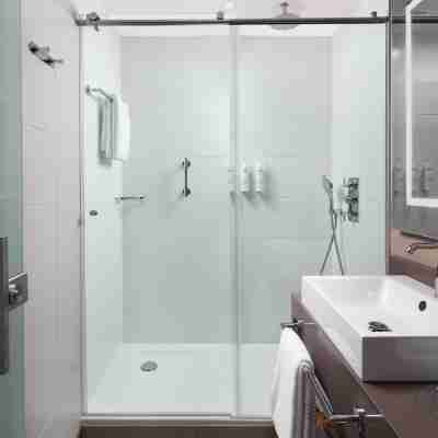 Courtyard by Marriott Paris Porte de Versailles Rooms