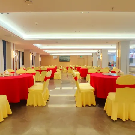 Golden Star Hotel
