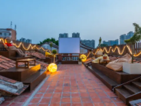 Zhangzhou Xiangyi Hotel Hotels near Zhangzhou Ancient City