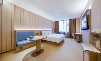 HanTing Hotel (Nujiang Lushui)