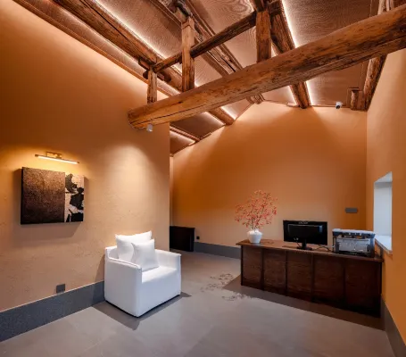 Qingfeng · Encounter · Zen Private Hot Spring Vacation Apartment (Xinzhou Ancient City) - Romantic