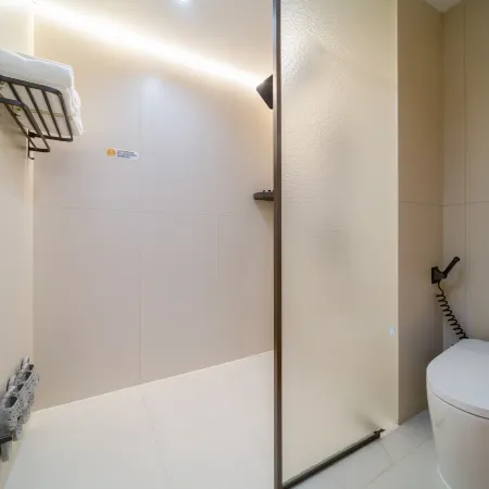 Dushan Yishan InterContinental Hotel