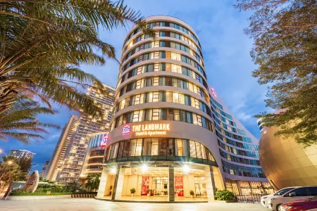 Dic Star Landmark Отели рядом с достопримечательностью «Mui Nghinh Phong»