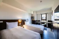 Hub Hotel - Taipei Songshan Airport Hotels near VVG Table