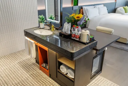 Comments Hotel Отели рядом с достопримечательностью «Tangwei Ming and Qing Dynasties Ancient Village»