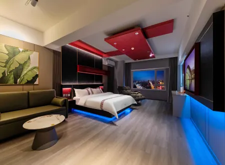 Namo Haitang High-altitude City-view Hotel (Shenyang Xita Food Street) Отели рядом с достопримечательностью «CPC's Manchuria Provincial Committee Site»