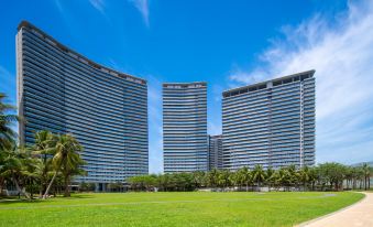 Haina Xingchen Full Suite Surf Sea View Beautiful Stay (Wanning Sunac Riyuewan Branch)